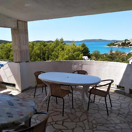 Braco Apartments By The Sea With A Sea View Žaborić Extérieur photo