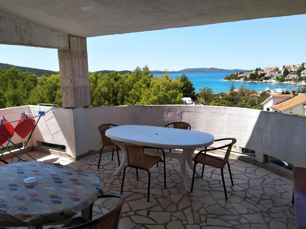 Apartment Braco By The Sea With A Sea View *